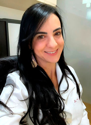 Dra. Adriana Vilas Boas Campos