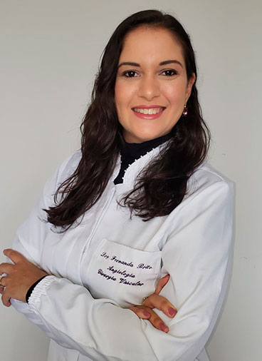 Dra. Fernanda de Oliveira Brito