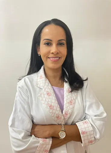 Dra. Clarissa Oliveira Sacramento Paim - Corpo Clínico A Clínica da Mulher